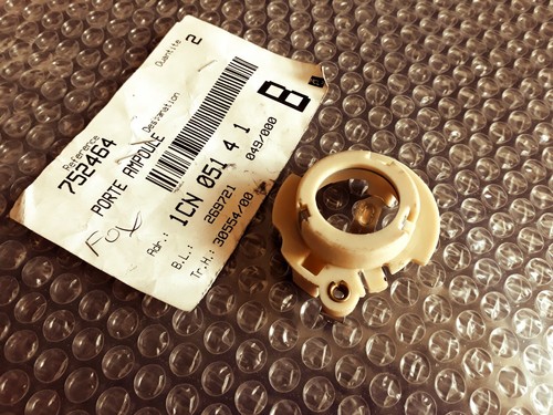 Porte ampoule avant - porte,