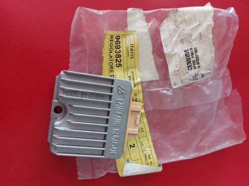Regolatore tensione piaggio - regolatore,