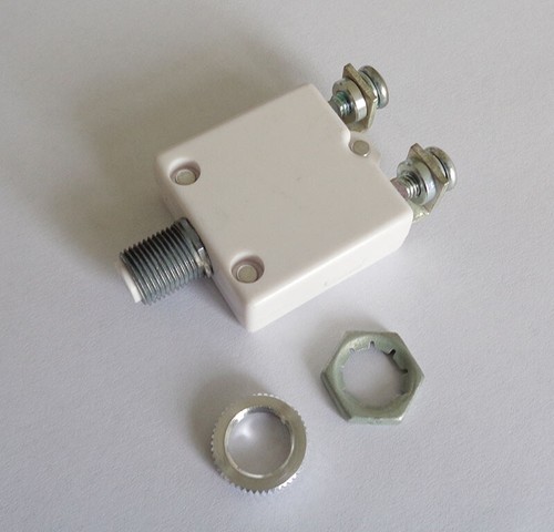 Circuit breaker amp - breaker, screw